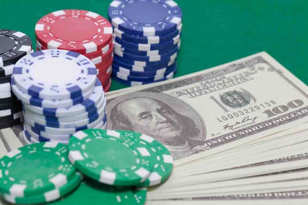 Đặt cược trong texas hold'em poker